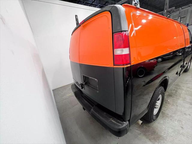 2017 chevrolet express 3500 work van