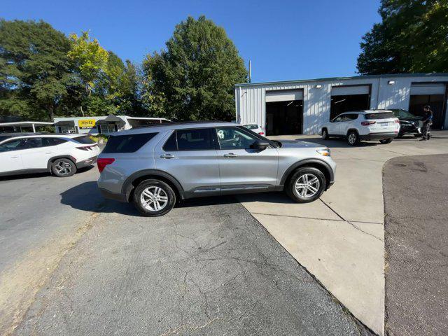 2023 ford explorer xlt