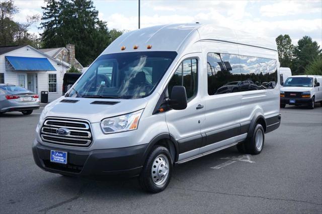 2019 ford transit-350 xlt