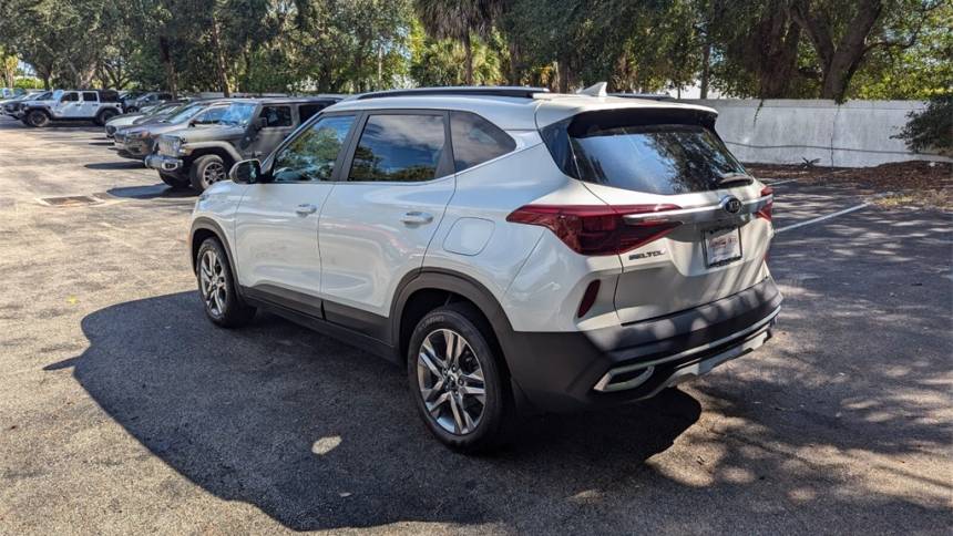 2021 kia seltos s