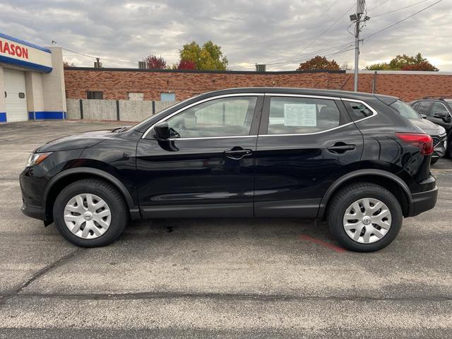 2018 nissan rogue sport s