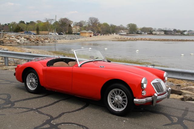 1961 mga "sympathetically restored, excellent mechanical and cosmetic condition"