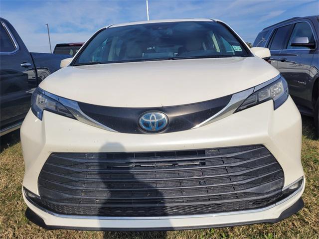 2021 toyota sienna xle 7 passenger