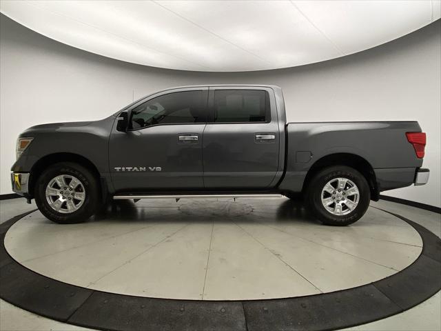 2019 nissan titan sv