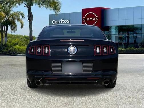 2014 ford mustang