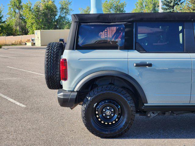 2023 ford bronco base