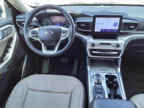 2023 ford explorer xlt in iowa city, iowa