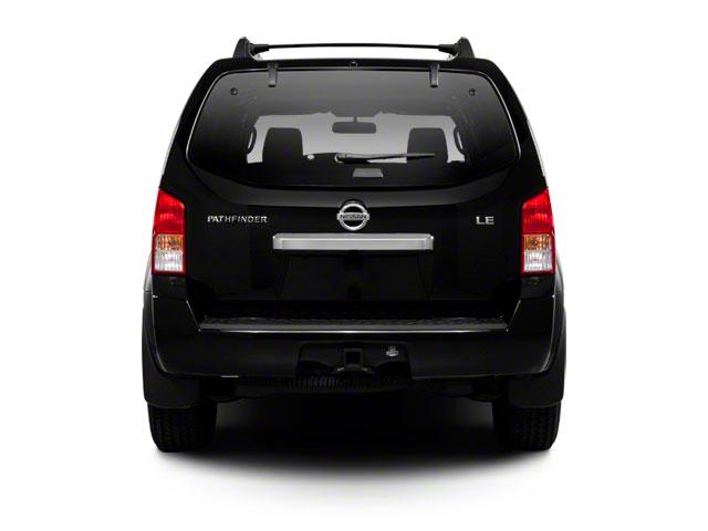 2010 nissan pathfinder le