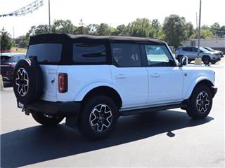2023 Ford Bronco outer banks