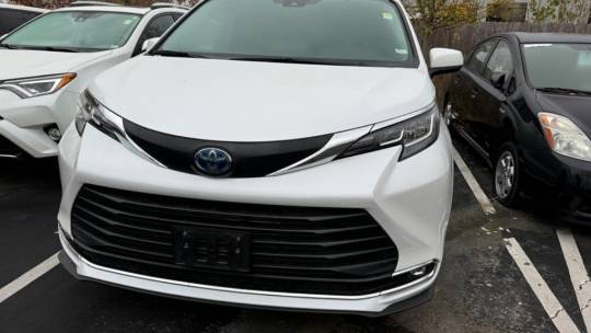 2022 Toyota Sienna