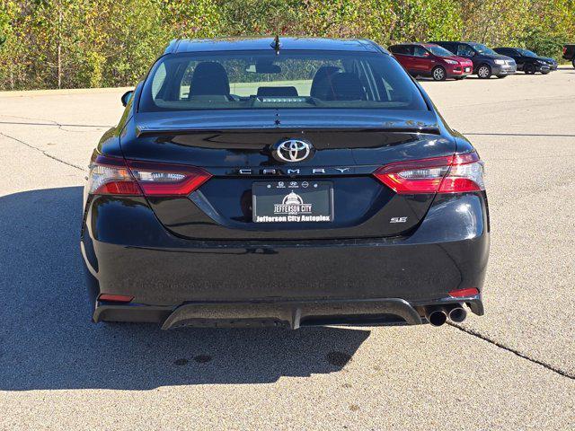 2023 toyota camry se