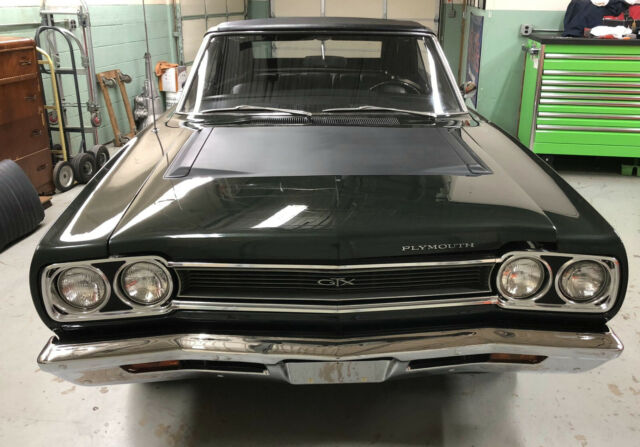 1968 plymouth gtx 426 hemi convertible 4 speed four rotisserie