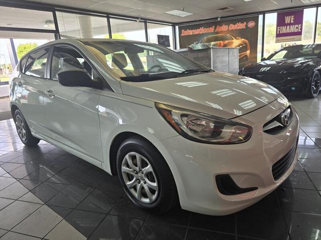 2013 hyundai accent gs