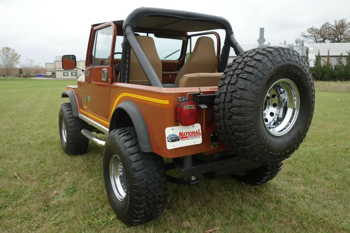 1986 jeep cj7 4x4 v8 4 speed, no expense spared show and drive anywhere!