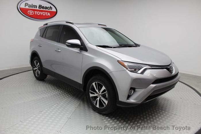 used 2017 toyota rav4 fwd xle west palm beach, fl 33406 for sale in west palm beach, florida
