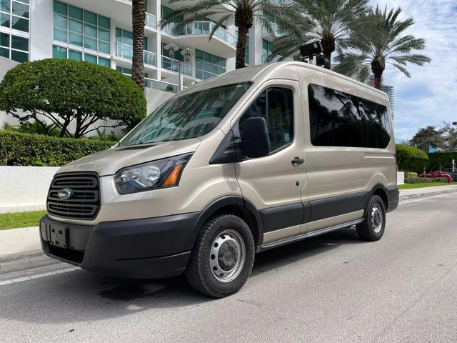 2017 ford transit-150 xl w/medium roof w/sliding sid