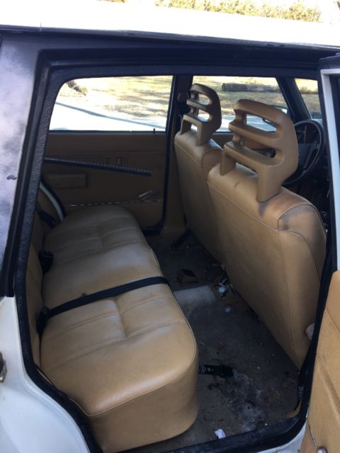 beautiful manual '86 volvo 240 dl wagon