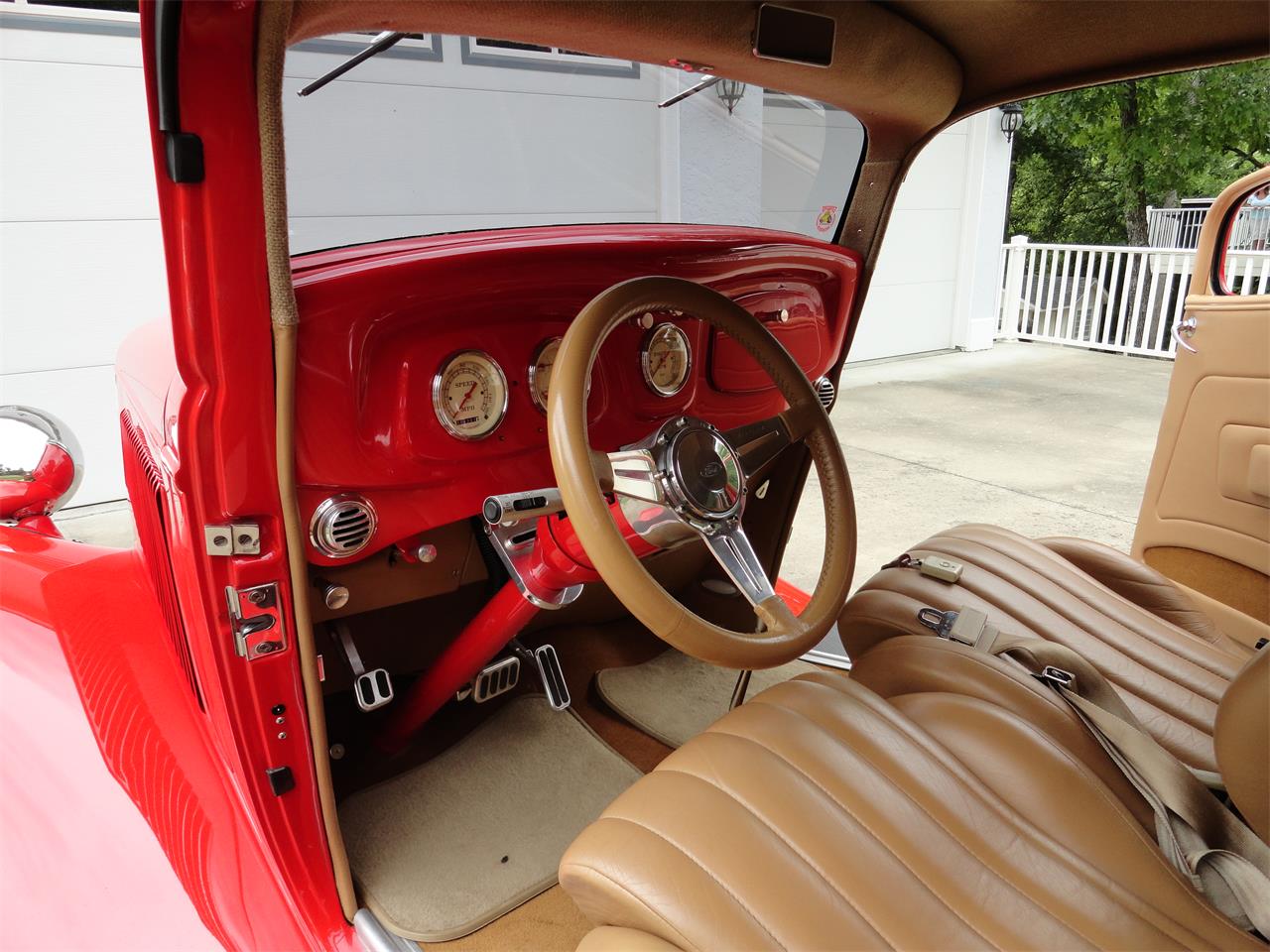 1934 ford 2-dr sedan