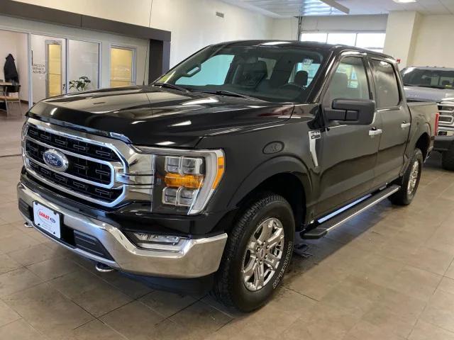 2021 ford f-150 xlt