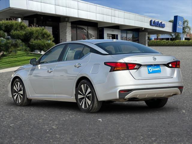 2022 nissan altima 2.5 sv