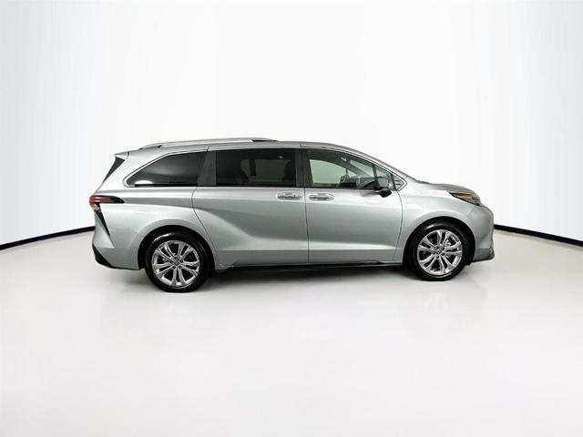 2024 toyota sienna platinum 7 passenger