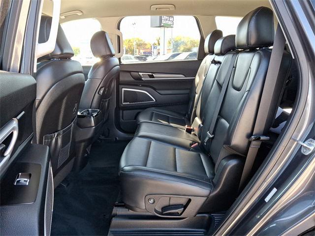 2022 kia telluride lx