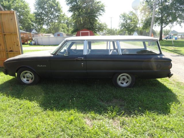 1960 ford falcon 2dr station wagon