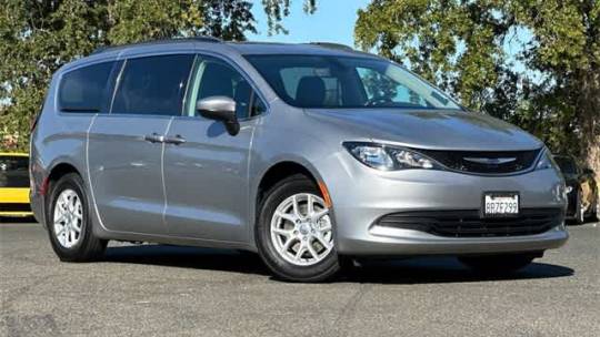 2020 chrysler voyager lxi