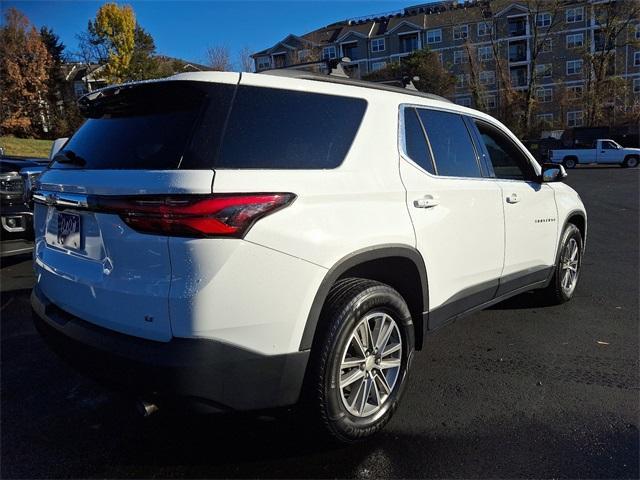2022 chevrolet traverse lt cloth