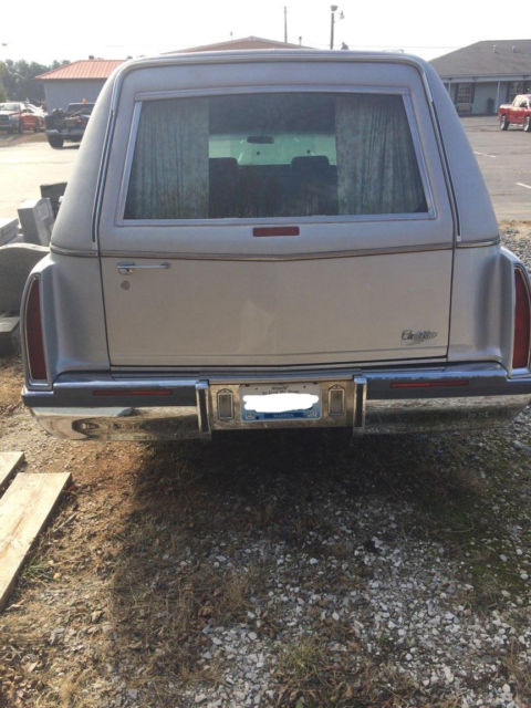 1993 cadillac fleetwood hearse