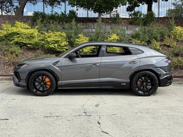 2024 lamborghini urus s