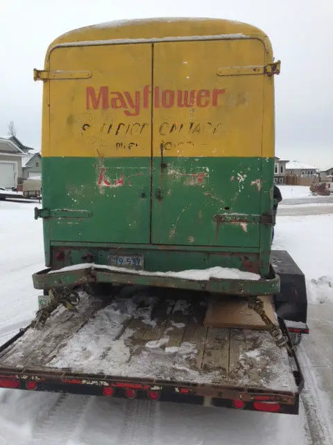 1958 international metro van "mayflower moving logo"