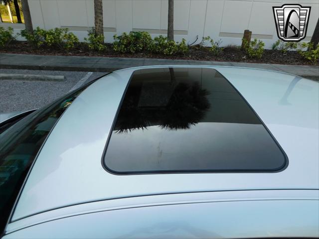 2006 bmw m5 base