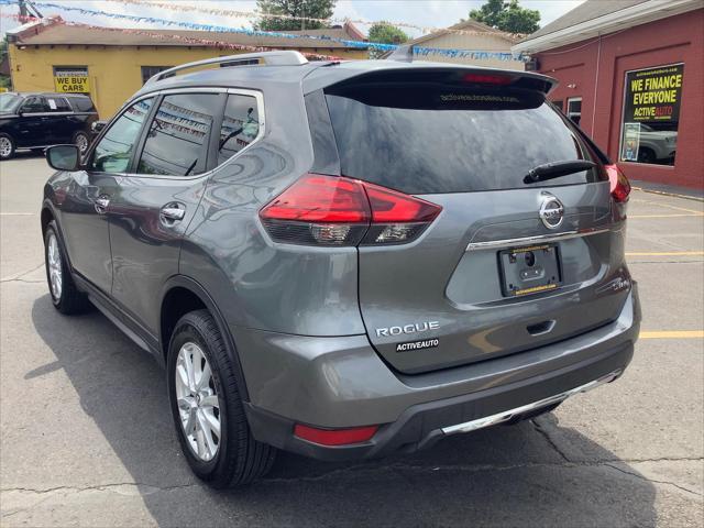 2017 nissan rogue sv