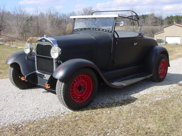 1929 ford model a roadster hotrod, 302 ford, aod, 8.8" rear