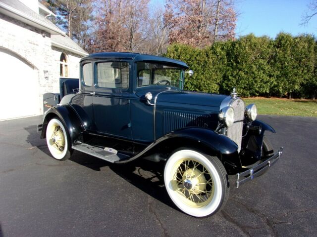 ford 1930 model a rumble seat coupe looks and runs new!!