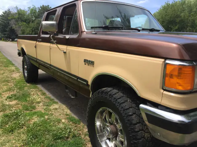 1988 ford f-350 xlt 4x4 crew cab 7.3l diesel only 132.000 actual miles