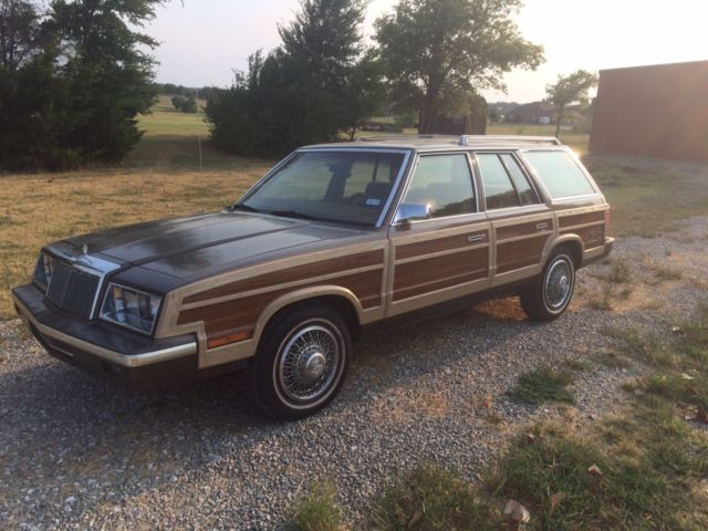 1985 chrysler town & country wagon 75k miles no reserve