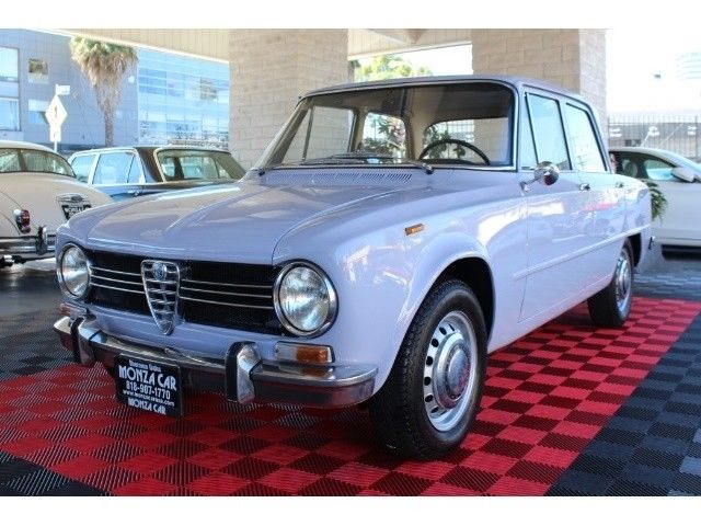 1969 alfa romeo giulia 1300