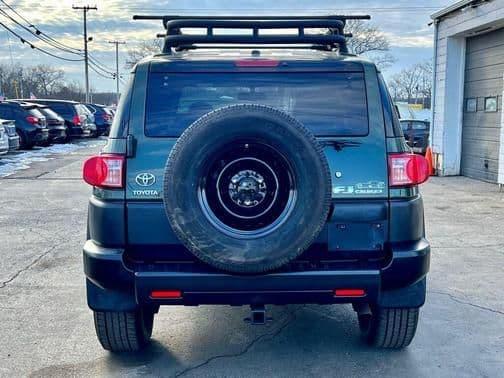 2011 toyota fj cruiser base in edgemere, massachusetts