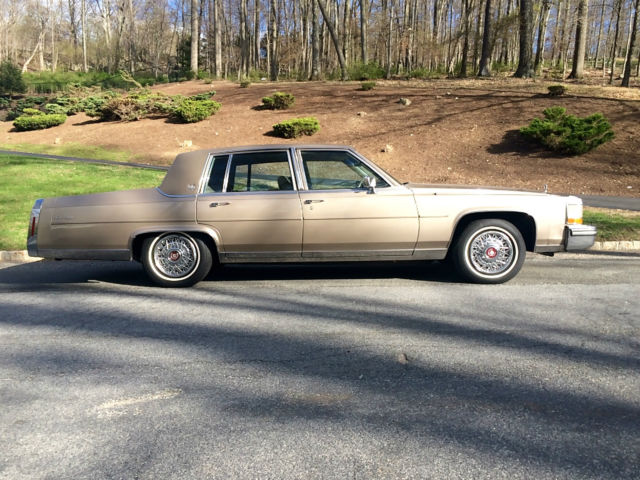 1986 cadillac fleetwood brougham one of a kind!!!!!!