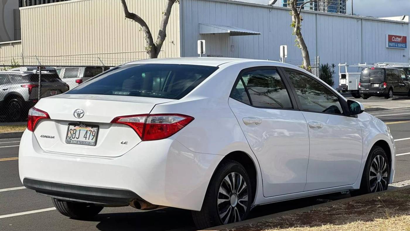 2014 toyota corolla le