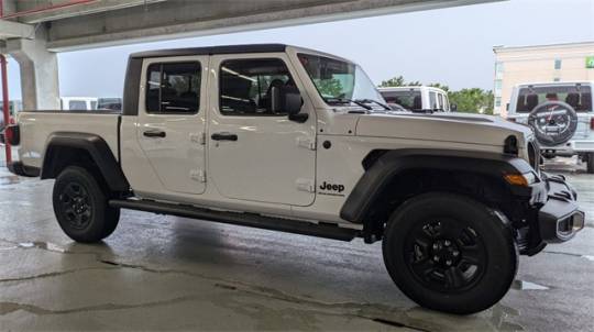 2024 Jeep Gladiator