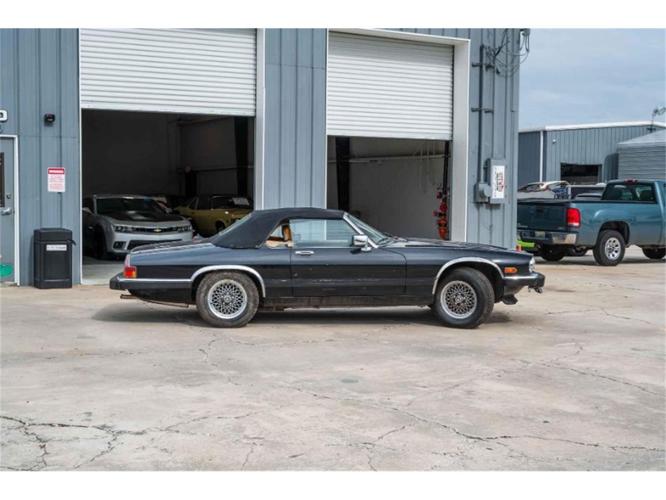 1990 jaguar xjs in hobart, indiana