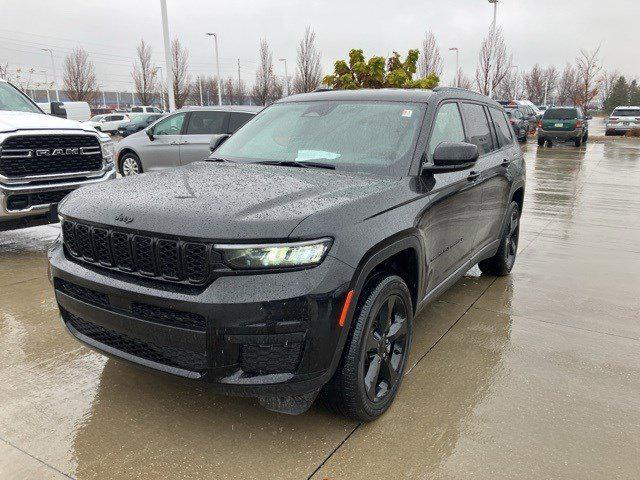 2023 jeep grand cherokee l altitude 4x4