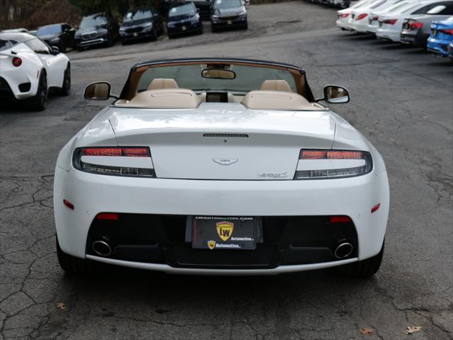 2015 aston martin v8 vantage base