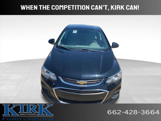 2020 chevrolet sonic fwd hatchback 1fl 5-door