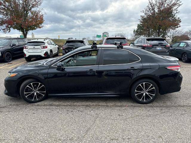2018 toyota camry l
