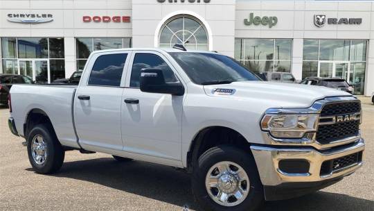 new 2024 ram 2500 tradesman crew cab 6'4" box 4wd