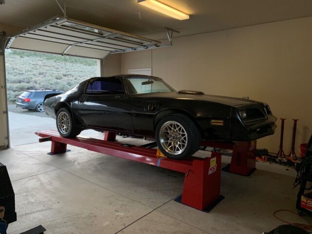 1978 pontiac trans am black rwd manual w72